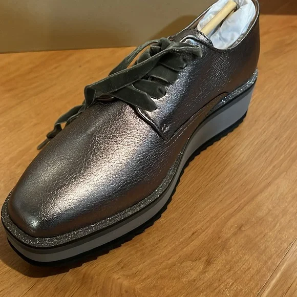 NIB Johnston & Murphy Gracelyn Oxford - Pewter - Picture 3 of 4